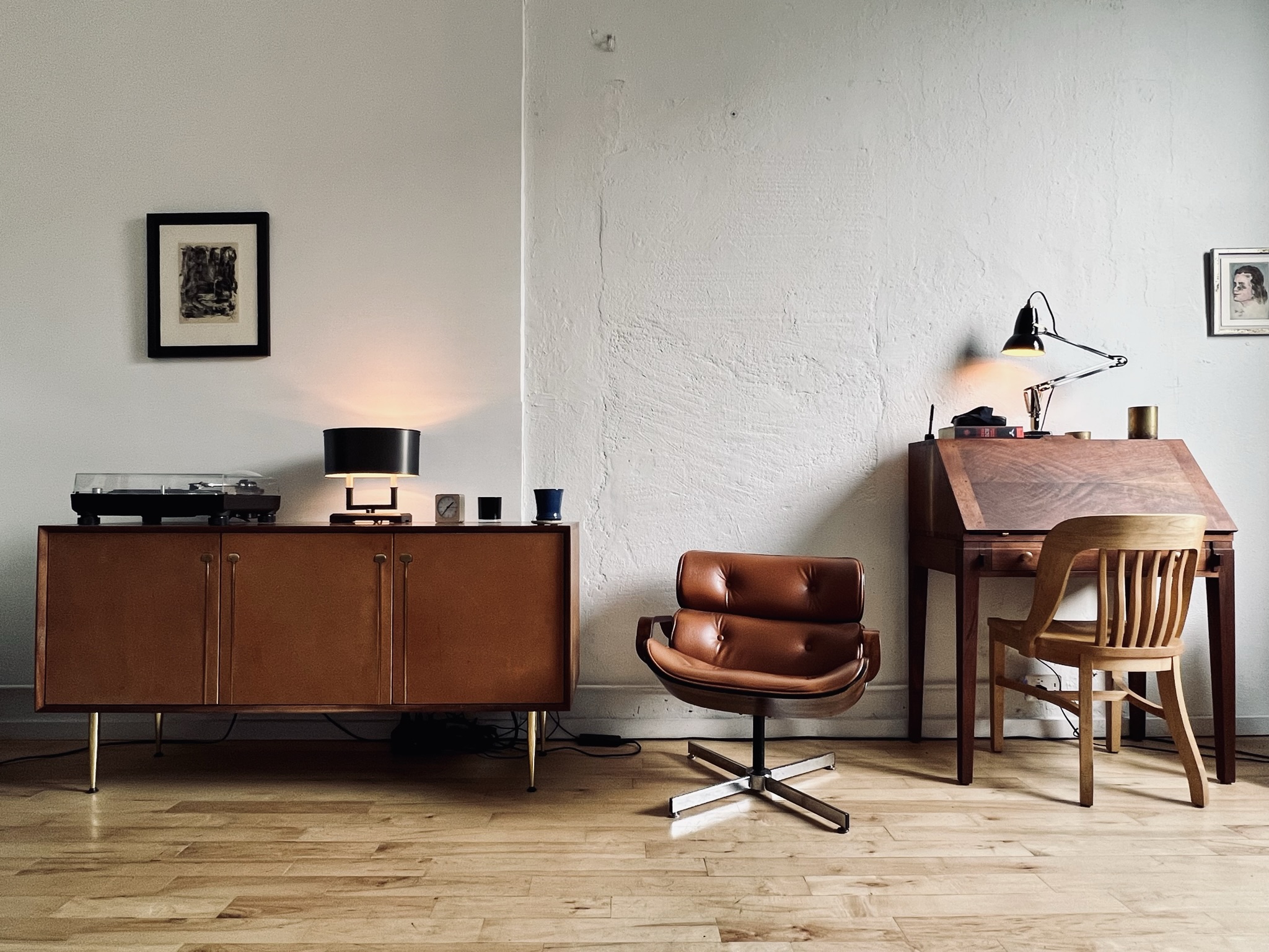 Dr. Detrixhe's therapy office in the PencilWorks Building, Greenpoint Brooklyn
