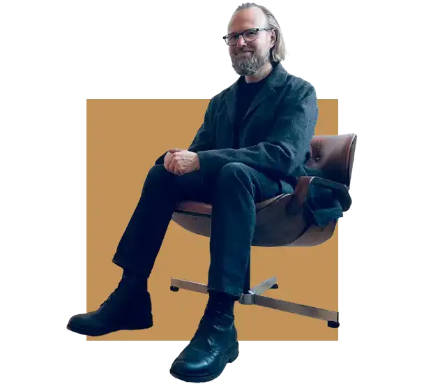 Dr. Jonathan Detrixhe, clinical psychologist in Greenpoint, Brooklyn